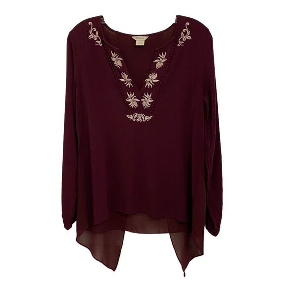 Ariat Poet Top Burgundy Embroidered Split Neck With Cut Chiffon Handkerchief Hem - Picture 3 of 8